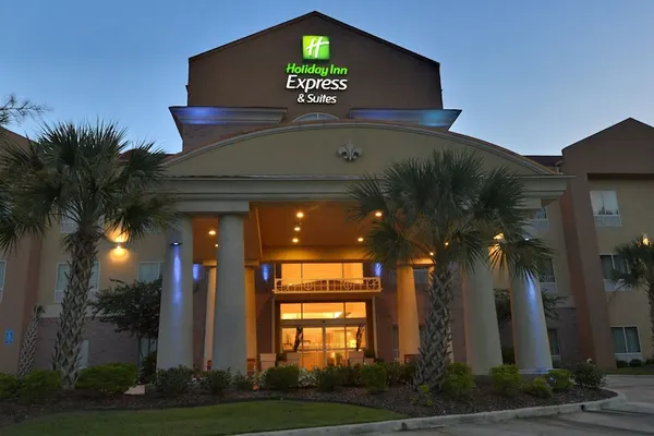 Photo 1 - Holiday Inn Express Hotel & Suites Baton Rouge North by IHG