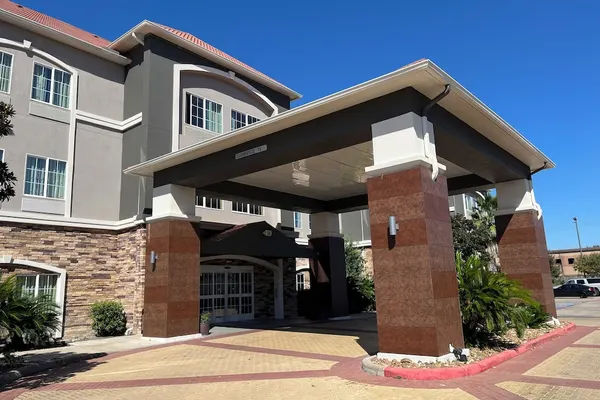 Photo 1 - La Quinta Inn & Suites by Wyndham Houston Energy Corridor