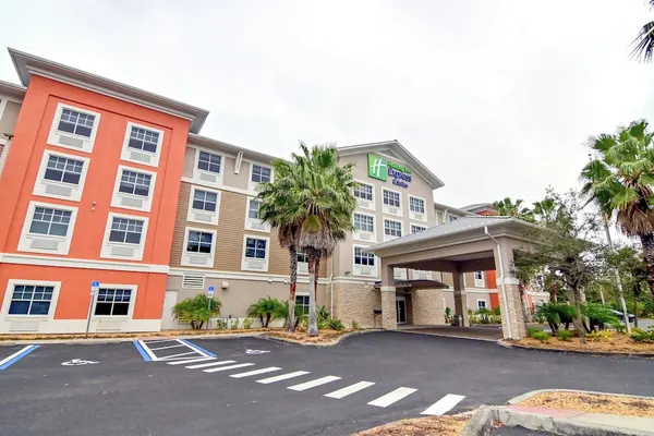 Photo 1 - Holiday Inn Express & Suites Palm Coast I95 by IHG