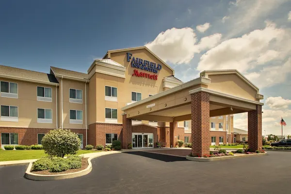 Photo 1 - Fairfield Inn & Suites by Marriott Ottawa Starved Rock Area