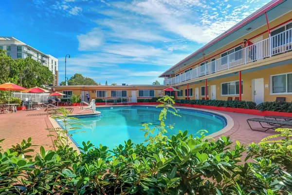 Photo 1 - Beach and Town Motel