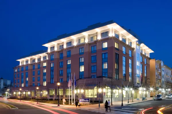 Photo 1 - Hilton Garden Inn Arlington-Shirlington