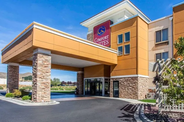 Photo 1 - Comfort Suites Wenatchee Gateway