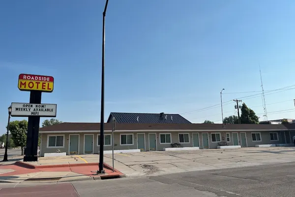 Photo 1 - Roadside Motel