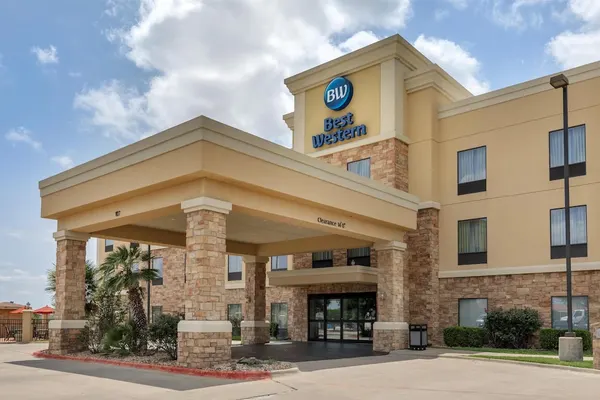 Photo 1 - Best Western Bastrop Pines Inn