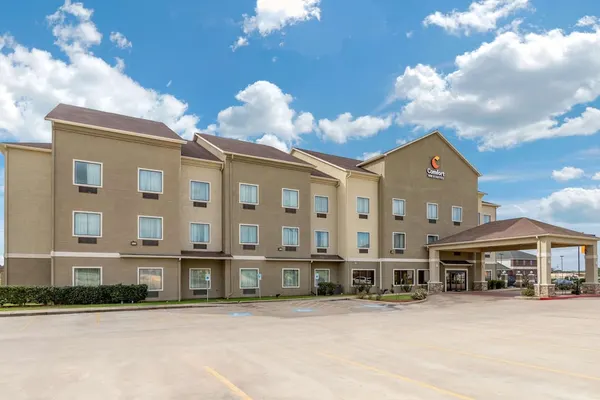 Photo 1 - Comfort Inn & Suites Navasota