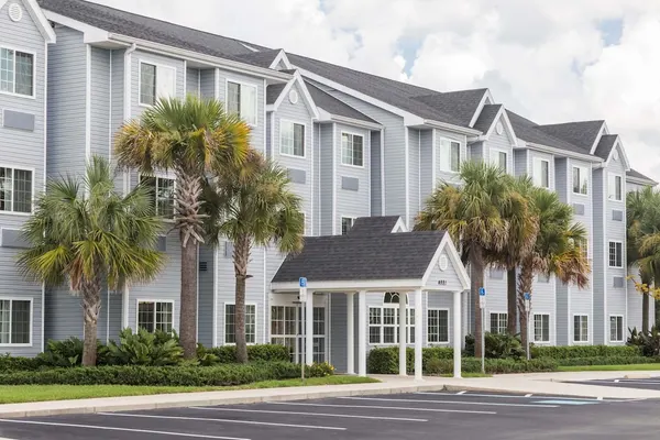 Photo 1 - Microtel Inn & Suites by Wyndham Spring Hill/Weeki Wachee