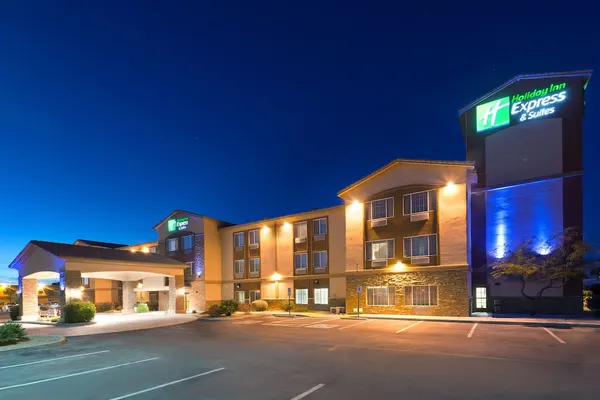 Photo 1 - Holiday Inn Express & Suites Casa Grande by IHG