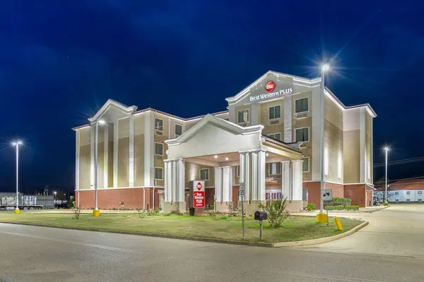 Photo 1 - Best Western Plus Flowood Inn & Suites