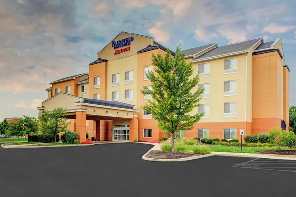 Photo 1 - Fairfield Inn & Suites Indianapolis Avon