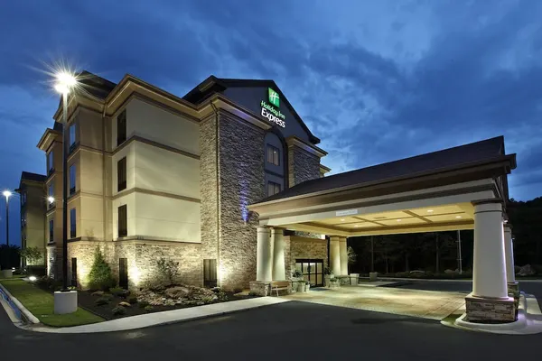 Photo 1 - Holiday Inn Express & Suites Maumelle - Little Rock NW by IHG