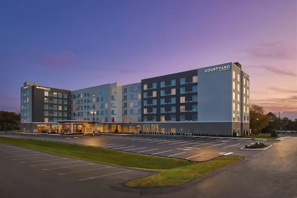 Photo 1 - Courtyard by Marriott Albany Airport