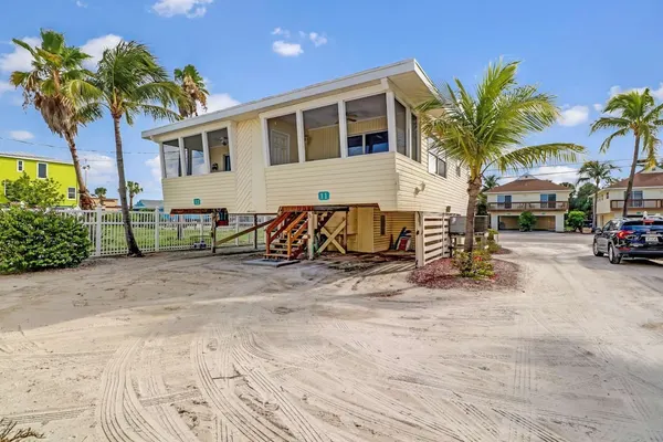 Photo 1 - Bahama Beach Club #11