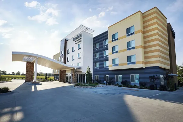 Photo 1 - Fairfield Inn & Suites by Marriott Kansas City Belton