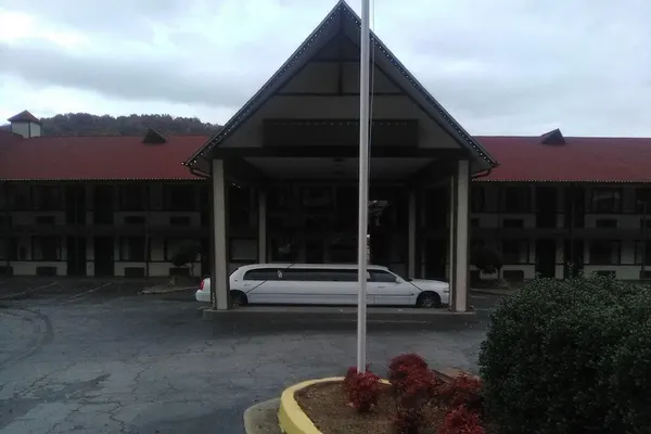 Photo 1 - Ameriview Inn and Suites