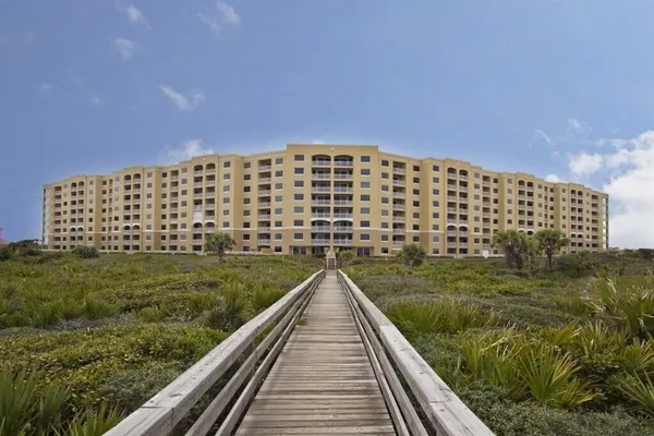Photo 1 - Surf Club I, 1405