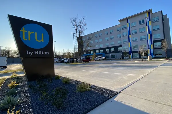 Photo 1 - Tru by Hilton Austin Airport, TX