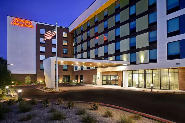 Photo 1 - Hampton Inn & Suites Las Vegas Convention Center - No Resort Fee