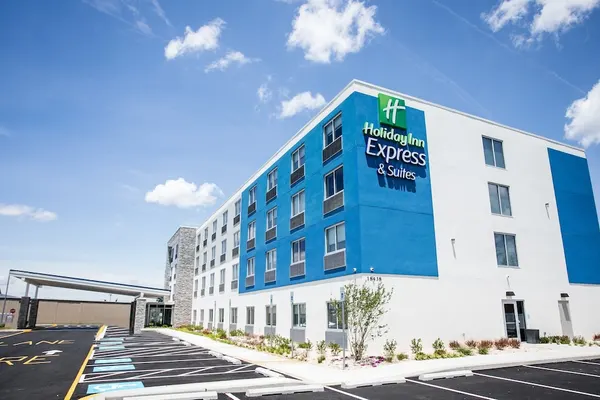 Photo 1 - Holiday Inn Express & Suites Rehoboth Beach by IHG