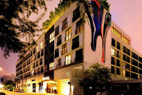 Photo 1 - Sentral Wynwood