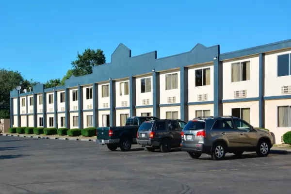 Photo 1 - Buckeye Inn Express