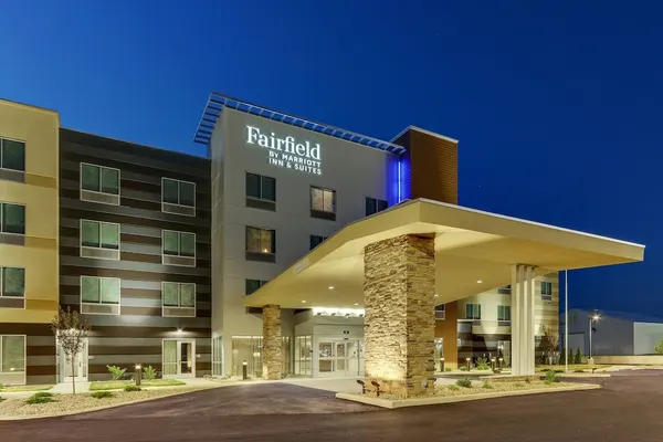 Photo 1 - Fairfield Inn & Suites by Marriott Warsaw