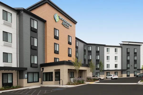 Photo 1 - WoodSpring Suites Tri-Cities - Richland 