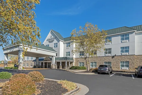 Photo 1 - Country Inn & Suites by Radisson, Ashland - Hanover, VA