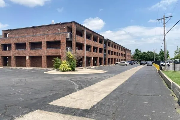 Photo 1 - Motel 6 Oklahoma City, OK - Fairgrounds West