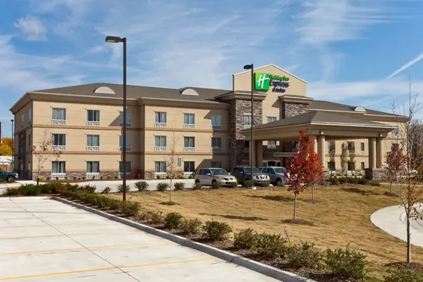 Photo 1 - Holiday Inn Express Newton by IHG