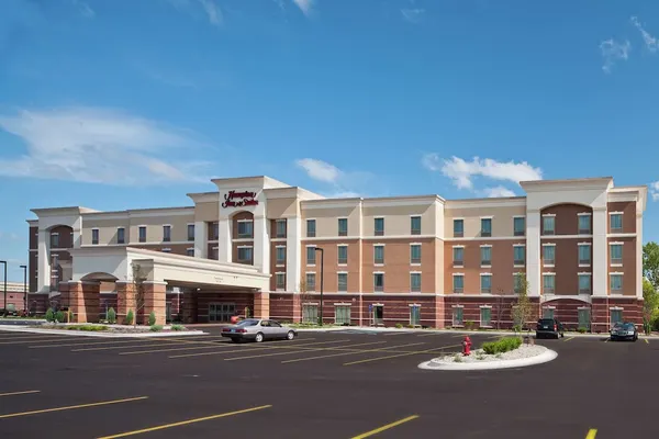 Photo 1 - Hampton Inn & Suites Saginaw