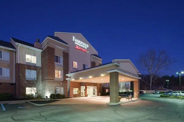 Photo 1 - Fairfield Inn & Suites Marietta