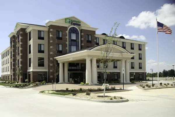 Photo 1 - Holiday Inn Express Hotel & Suites Marion Northeast, an IHG Hotel