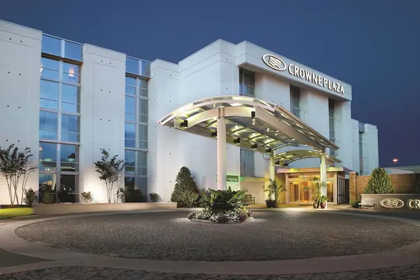 Photo 1 - Crowne Plaza Charleston Airport - Conv Ctr, an IHG Hotel