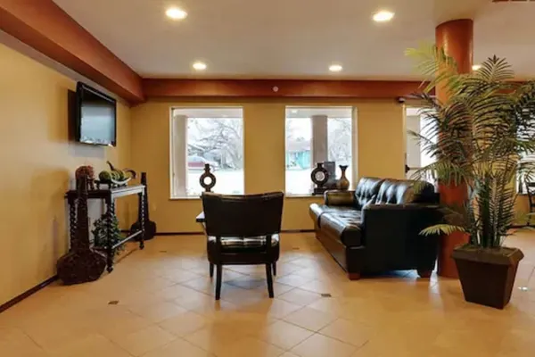 Photo 1 - Americas Best Value Inn Caldwell