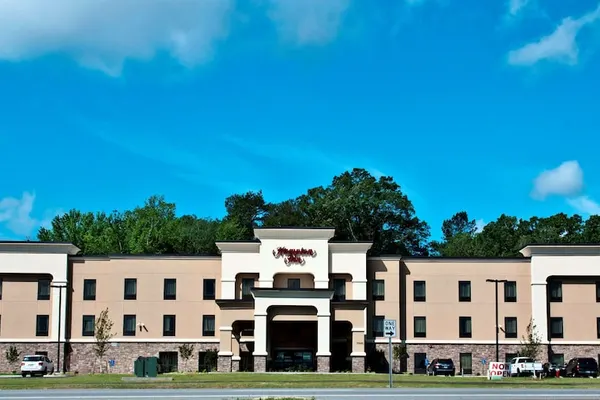 Photo 1 - Hampton Inn Maumelle AR