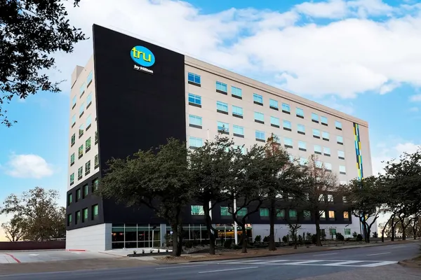 Photo 1 - Tru by Hilton Dallas Downtown Market Center