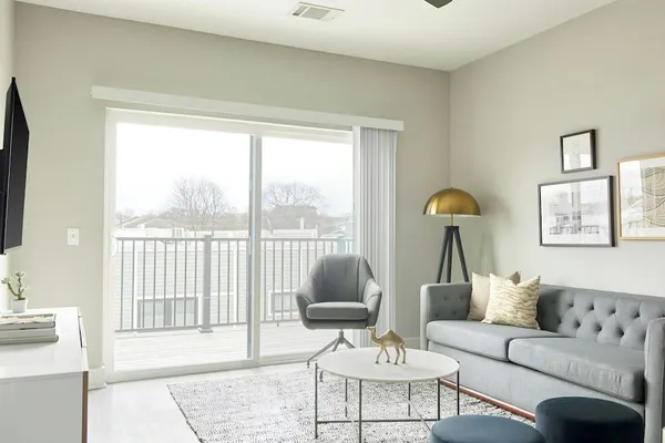 Photo 1 - Sonder by Marriott Bonvoy Belcourt Apartments Hillsboro Village