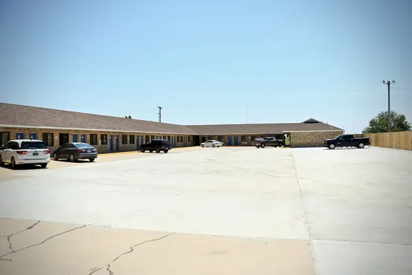 Photo 1 - Heritage Inn & Suites