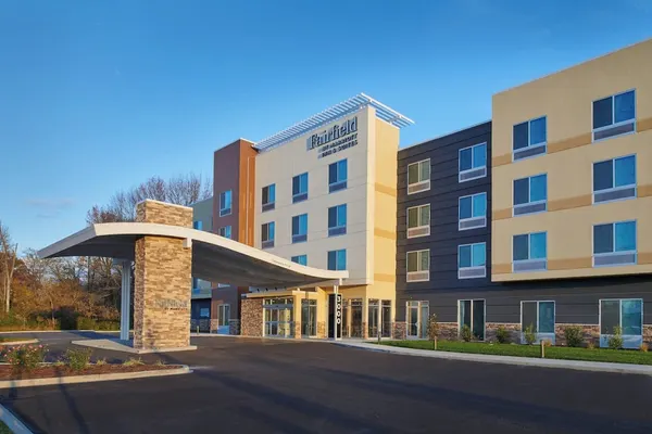 Photo 1 - Fairfield Inn & Suites by Marriott Louisville Jeffersonville