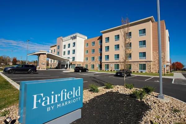 Photo 1 - Fairfield Inn & Suites by Marriott Dayton North