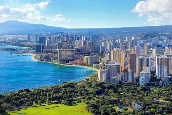 Photo 1 - Beautifully Renovated 32nd Floor Deluxe Ocean View Waikiki Condo by Koko Resort Vacation Rentals