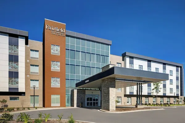 Photo 1 - Fairfield Inn & Suites by Marriott Milwaukee Brookfield