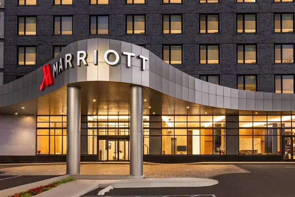 Photo 1 - Marriott New York JFK Airport