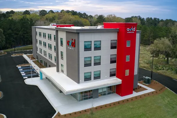 Photo 1 - avid hotel Savannah South - Gateway by IHG