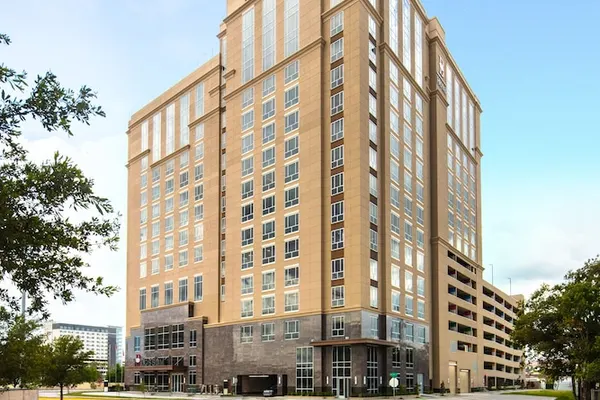 Photo 1 - Blossom Hotel Houston