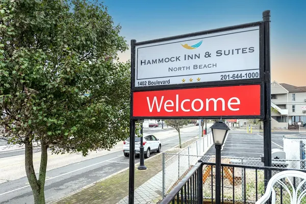 Photo 1 - Hammock Inn & Suites - Jersey Shore