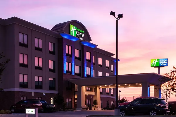 Photo 1 - Holiday Inn Express Hotel & Suites El Reno, an IHG Hotel