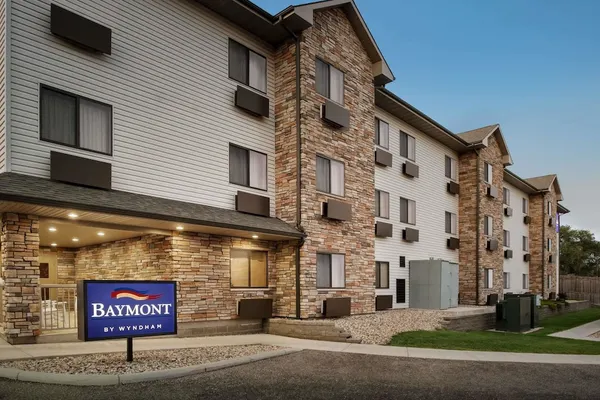 Photo 1 - Baymont by Wyndham Glenwood