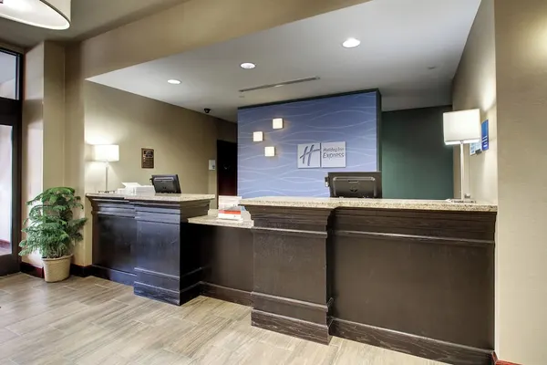 Photo 1 - Holiday Inn Express Hotel & Suites Natchez South by IHG